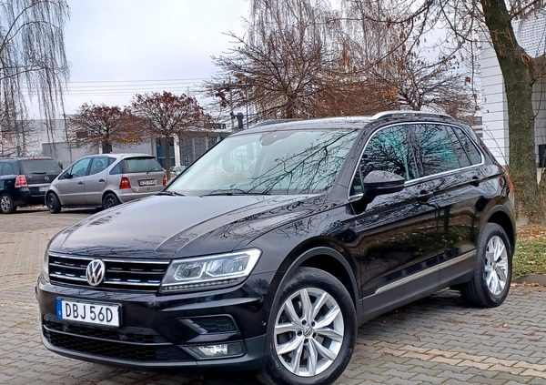 Volkswagen Tiguan cena 97900 przebieg: 153000, rok produkcji 2019 z Gołańcz małe 742